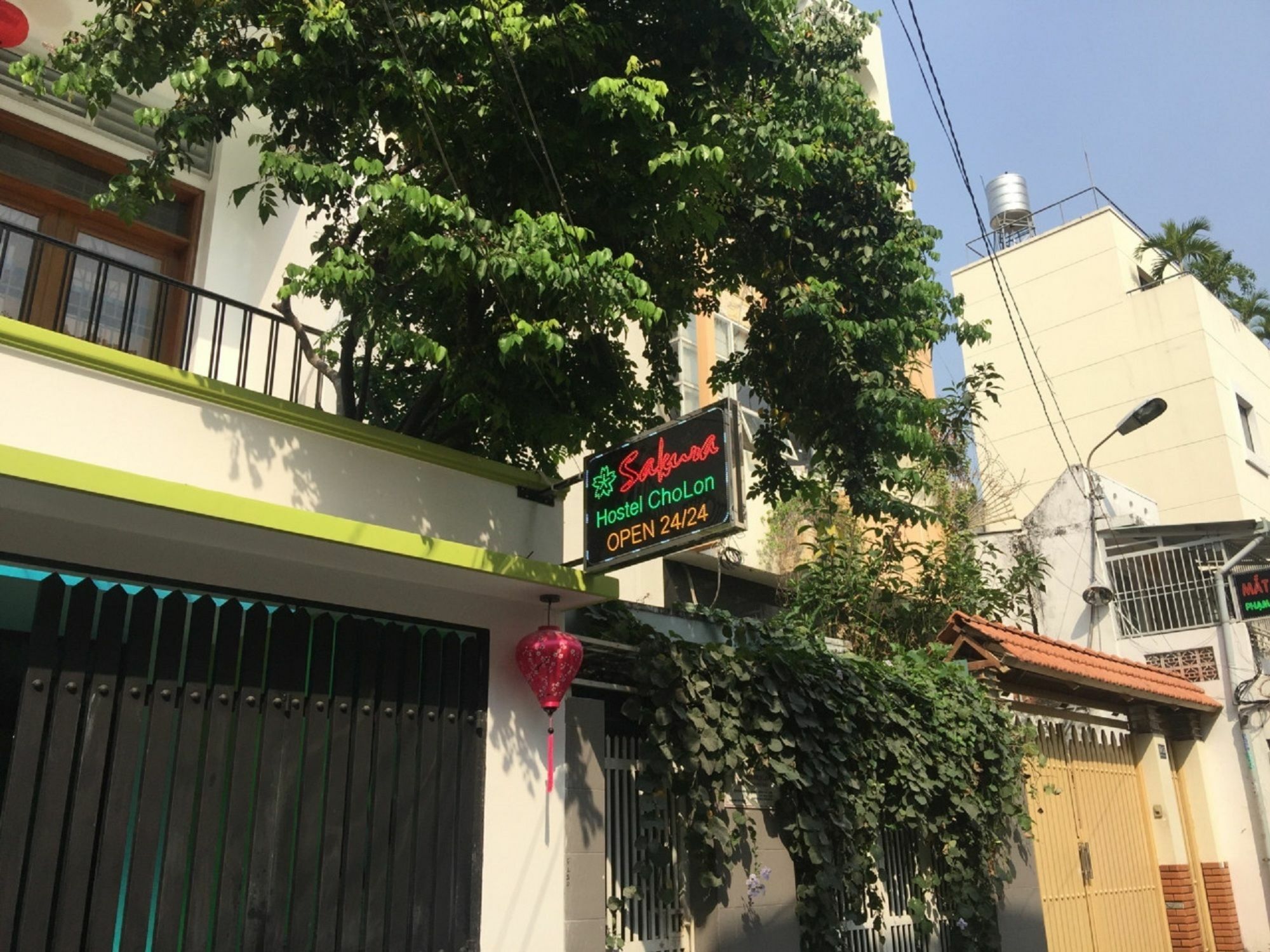 Spot On 710 Sakura Hostel Cholon ホーチミン市 エクステリア 写真