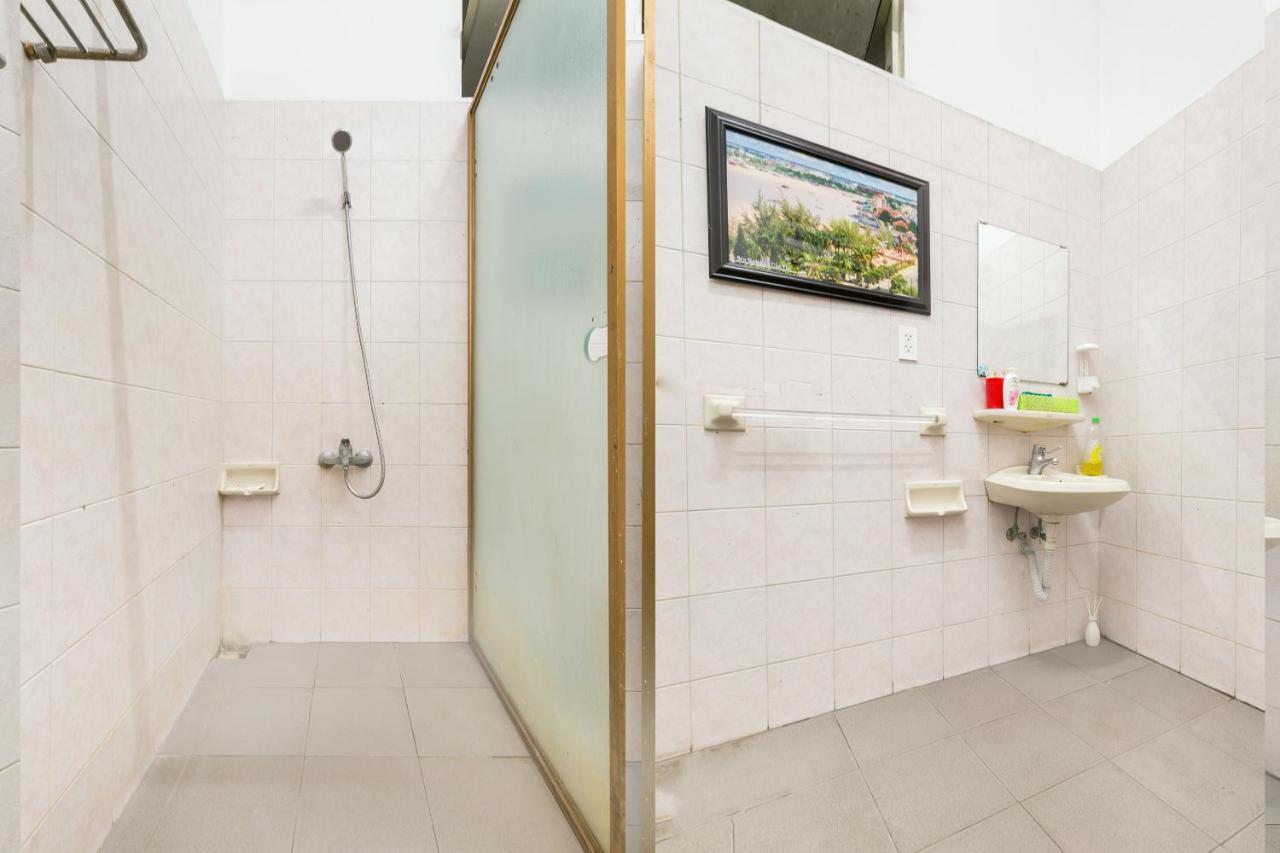 Spot On 710 Sakura Hostel Cholon ホーチミン市 エクステリア 写真
