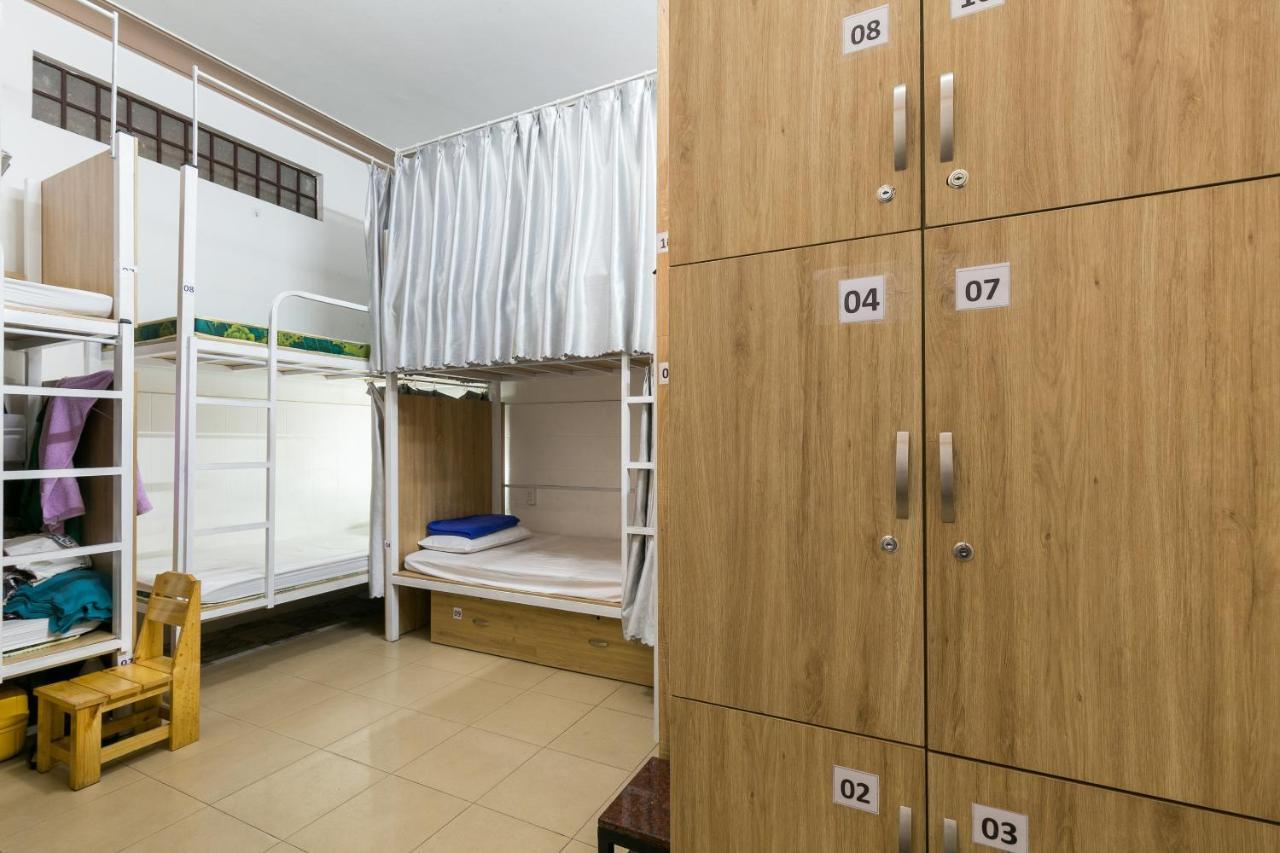 Spot On 710 Sakura Hostel Cholon ホーチミン市 エクステリア 写真